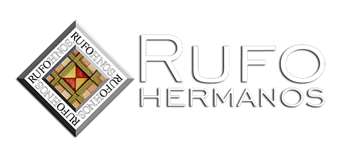 logo rufo en blanco sitio web copia